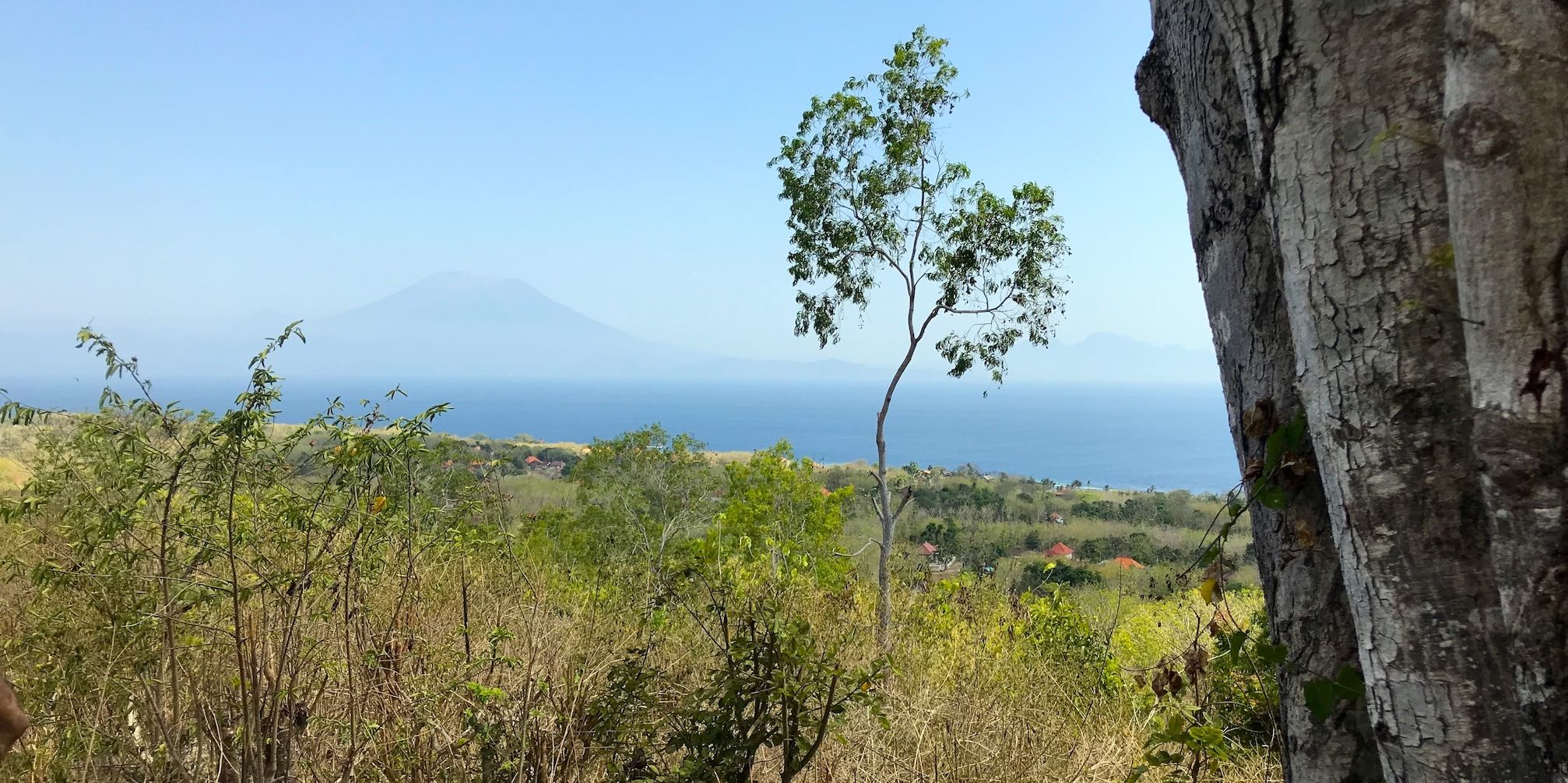 Direct road access to the land in Nusa Penida